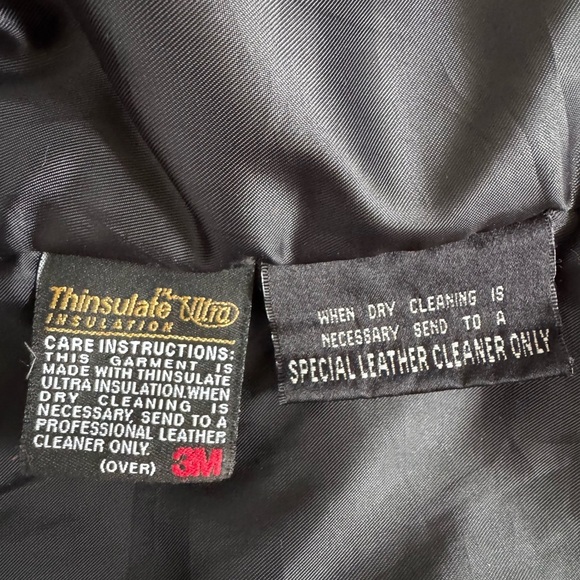 Wilson Black Leather Jacket with Removable Faux Fur Collar Y2K 90’s - Picture 8 of 10